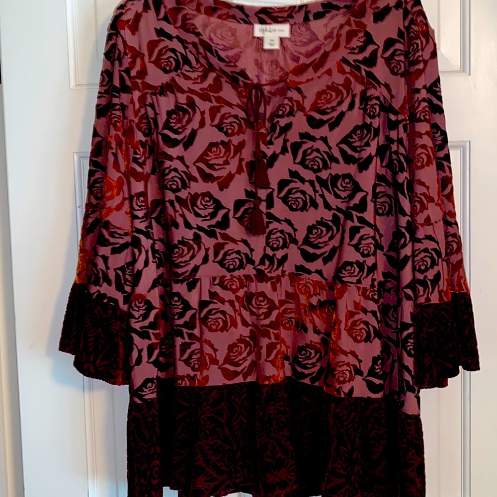 Gorgeous dressy top